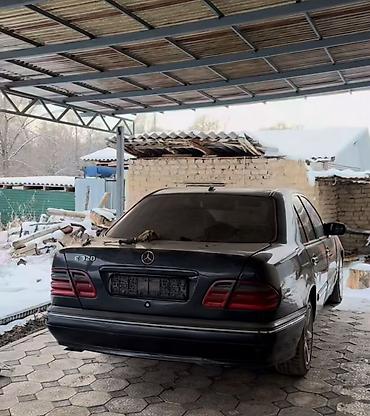 Mercedes-Benz: Mercedes-Benz E-Class: 2001 г., 2.4 л, Автомат, Бензин, Седан — 1