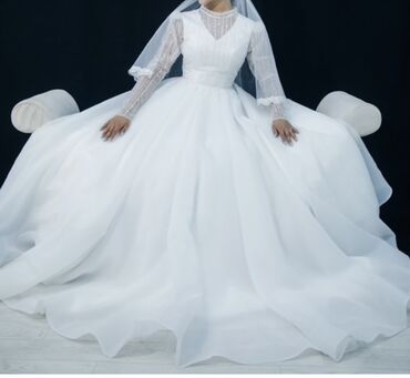 Свадебные платья: Продается свадебные платья по 3000-10000 — 12