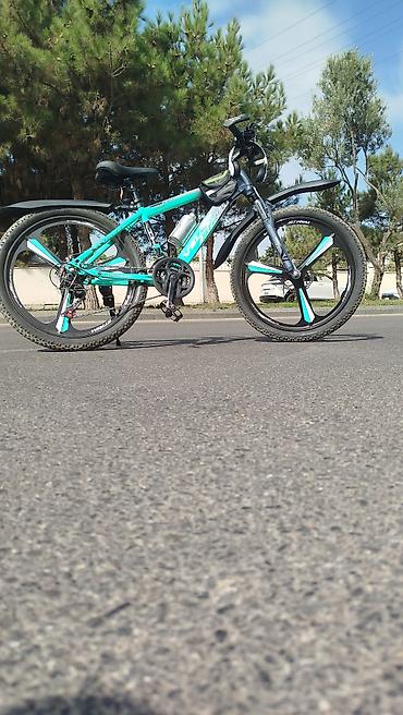 peridok velo: Dağ/şəhər tipli velosiped – Velo brendi, yaşıl-qara rəngdə - Güclü — 1