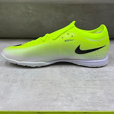 кросовки мужские: Футбольные шиповки Nike для игры на искусственном покрытии и — 1