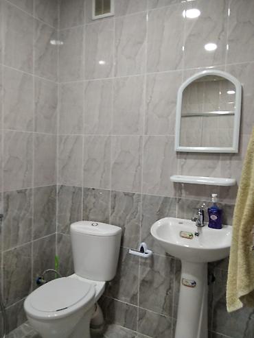 ofis: Ofis haqqi 30 faiz. Tibb Universitetinin arxasında, yeni tikili binada — 10