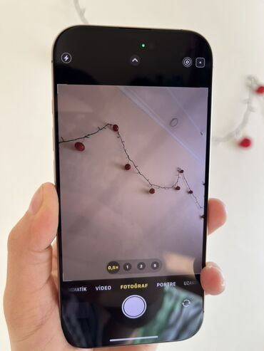 Apple iPhone: IPhone 16 Pro, Qızılı, Face ID — 10