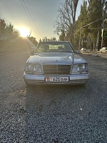 Продажа авто: Mercedes-Benz E-Class: 1993 г., 5 л, Автомат, Газ, Седан — 8