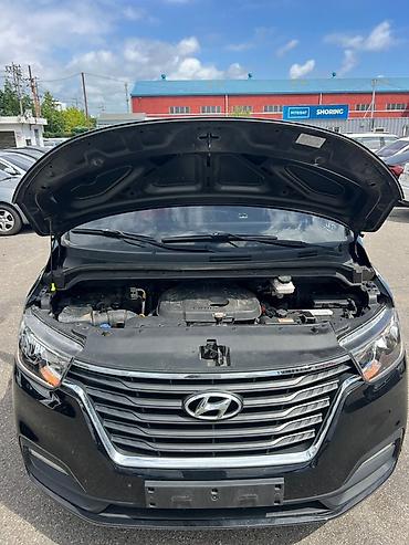 минивэн: Hyundai Starex: 2020 г., 2.5 л, Автомат, Дизель, Минивэн — 5