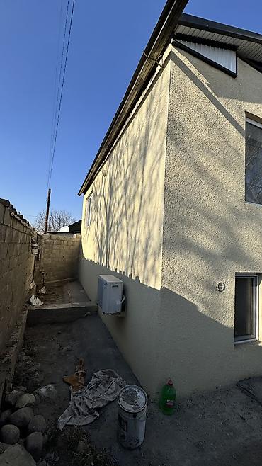 Продажа коттеджей и домов: Срочно продаётся двухэтажный жилой дом с просторным ограждённым — 4