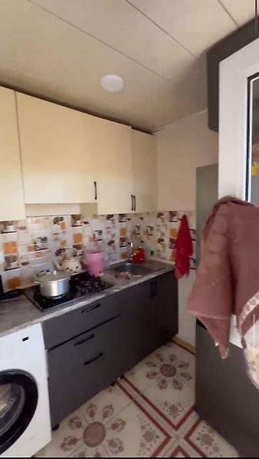 heyet evi yasamal: 3 otaqlı, 90 kv. m, Kredit yoxdur, Orta təmir — 10