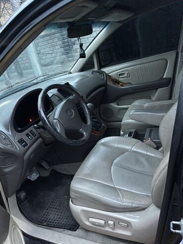 Lexus: Lexus RX: 2000 г., 3 л, Автомат, Газ, Кроссовер — 9