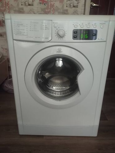Стиральные машины: Стиральная машина Indesit, Автомат, До 7 кг, Компактная
