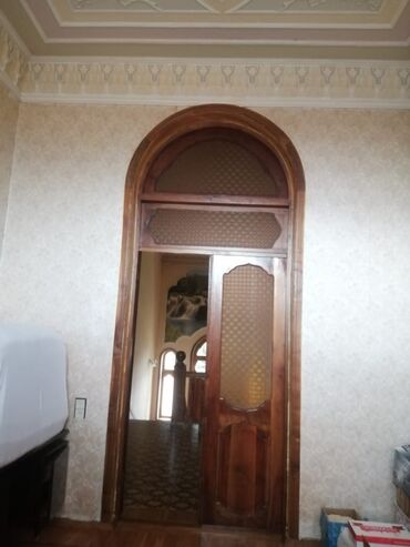 Həyət evləri və villaların satışı: 12 otaq, 600 kv. m, Kredit yoxdur, Orta təmir — 9
