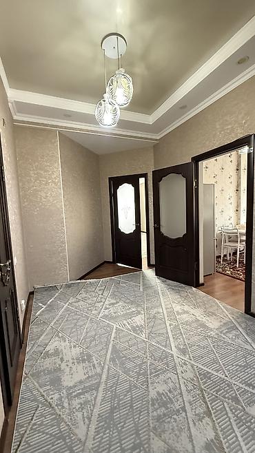 Продажа квартир: 2 комнаты, 70 м², 4 этаж — 9