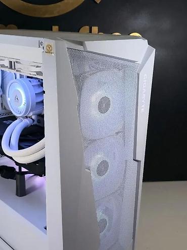 Desktop računari i radne stanice: ✨ Ryzen 9 9950X / RTX 5070Ti / X870 / 64GB / 3TB – SM113PC ✨ Prodaja — 18