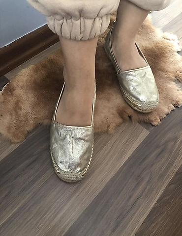 Qadın ayaqqabıları: Qızılı rəngdə qadın espadrili - Üst material: parıldayan metalik — 2