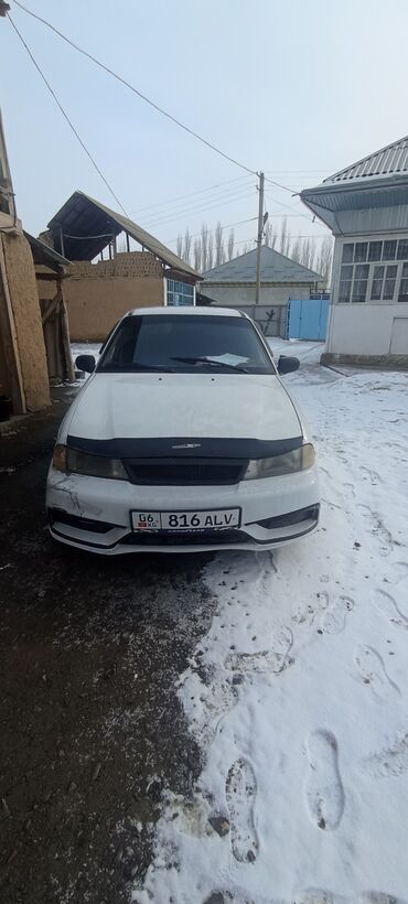 титан нексия: Daewoo Nexia: 1996 г., 1.5 л, Механика, Бензин, Седан