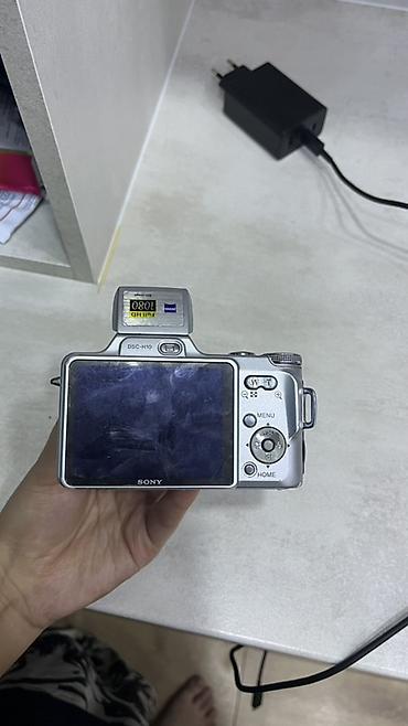 sony a6000: Цифровая камера Sony Cyber-shot DSC-H10 - Матрица 8.1 Мп - Объектив — 2