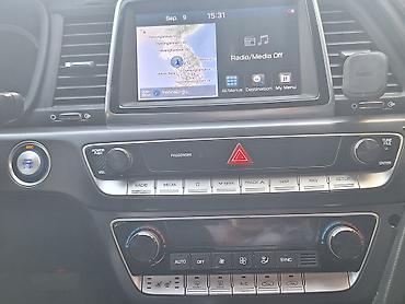 211 2 7: Hyundai Sonata: 2019 г., 2 л, Автомат, Газ, Седан — 8