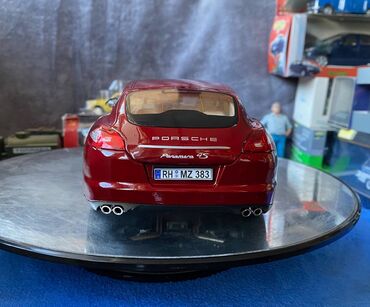 Avtomobil modelləri: Porsche, 2010 il, 1:18, Dəmir, Ödənişli çatdırılma — 19