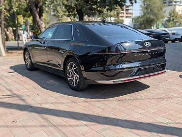 2023: Hyundai Grandeur: 2023 г., 3.5 л, Автомат, Газ, Седан — 9