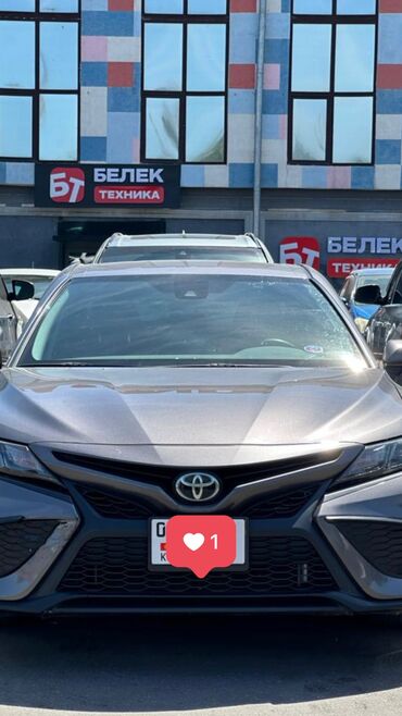 опрыскиватель овт: Toyota Camry: 2021 г., 2.5 л, Автомат, Бензин, Седан