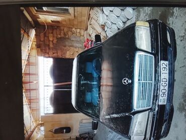 Mercedes-Benz C-Class: 2 л | 1997 г. Седан