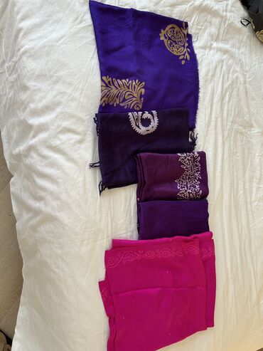 Dəstlər, kostyumlar: В связи с переездом в другую страну продам гардероб набором на размер — 23