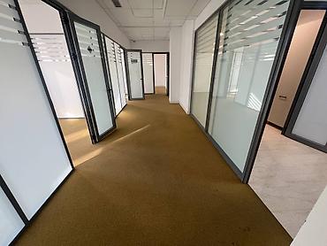 ала бука району: Аренда офисов, 364 м², В бизнес центре, С отдельной кухней, С отдельным входом, С отдельным сан узлом — 9