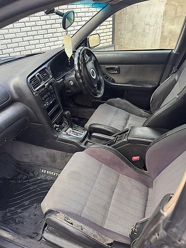 Транспорт: Subaru Legacy: 1999 г., 2 л, Автомат, Бензин, Седан — 6