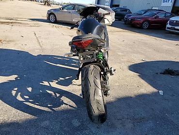 Мотоциклы: Спортбайк Kawasaki, 650 куб. см, Бензин, Взрослый — 4