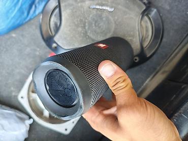bluetooth mikrofon karaoke: Portativ JBL Bluetooth akustik sistemi - Model: JBL Flip seriyası — 1