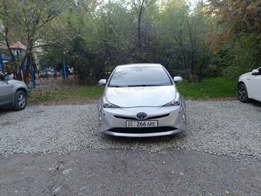 самри 50: Toyota Prius: 2017 г., 1.8 л, Вариатор, Гибрид, Хэтчбэк