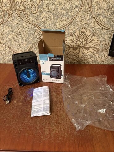 Dinamiklər və kolonkalar: Yeni Kolonka, Növ - Portativ, rəng - Qara — 22