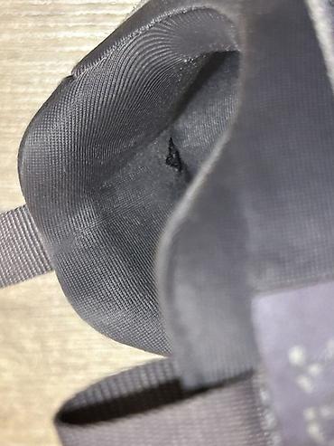 Digər ayaqqabılar: 1.Ботинки Натуральная кожа Размер 39 Цена 60 azn 2. Зимние ботинки — 28