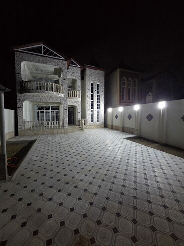 Həyət evləri və villaların satışı: Maştağa qəs. 5 otaqlı, 250 kv. m, Yeni təmirli — 2