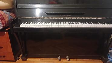 pianino akustik: Kuyaby piano (кубань) – akustik upright model. - 88 klaviş, 3 pedal - — 1