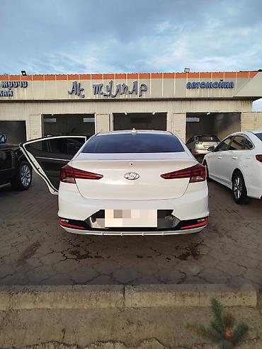 e6 3: Hyundai Elantra: 2019 г., 2 л, Автомат, Бензин, Седан — 5