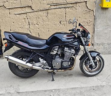 Мотоцикл Suzuki Bandit 600 (GSF600), классический дорожный «нейкед»