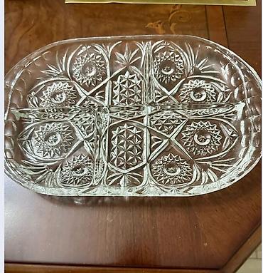 şüşe qab: Şüşə bölməli servis qabı - Material: qalın, şəffaf şüşə (kristal — 1