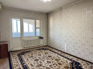 срочно продается квартира: 1 бөлмө, 35 кв. м, 105-серия, 7 кабат, Эски ремонт