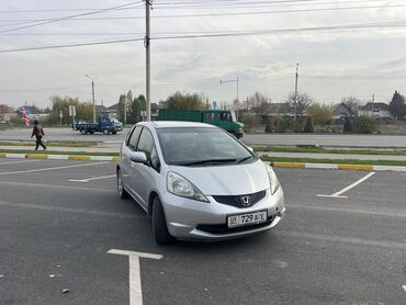 тайота машина: Honda Fit: 2010 г., 1.3 л, Вариатор, Бензин, Хетчбек