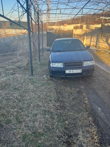 avto kondisioner satisi: Skoda Octavia: 1.6 l | 2002 il Sedan