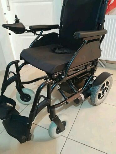 коляска инвалидная: Elektron Elil arabasi wollex Matorlu araba az istifadə edilib hec bir