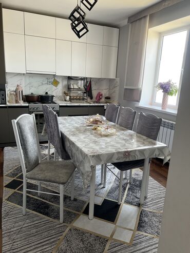 кухонные столы стуля: Кухонный Стол, цвет - Белый