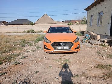 салон автомобиля: Hyundai Sonata: 2018 г., Автомат, Бензин, Седан — 1