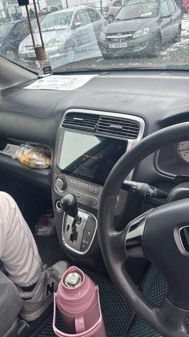 Honda: Honda Stream: 2003 г., 1.7 л, Автомат, Бензин, Минивэн — 8