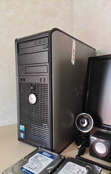 masaüstü kompüter qiymətləri: Dell markalı stolüstü kompüter,CORE2 QUAD 8GB RAM DDR3 GUCLU