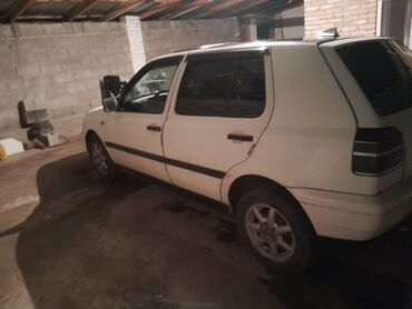 Volkswagen: Volkswagen Golf: 1997 г., 1.6 л, Механика, Бензин, Хэтчбэк — 6