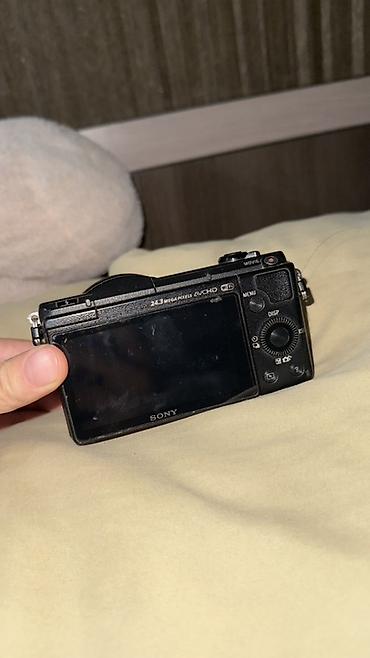 фот: Беззеркальная камера Sony Alpha с объективом E PZ 16–50mm f/3.5–5.6 — 3