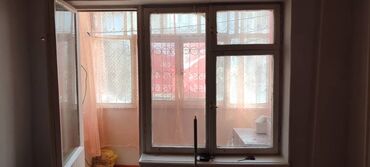 снять квартиру в заре: 1 бөлмө, 27 кв. м, 104-серия, 2 кабат, Косметикалык ремонт
