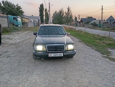 шины r14c: Mercedes-Benz E-Class: 1994 г., 2.5 л, Механика, Дизель, Седан