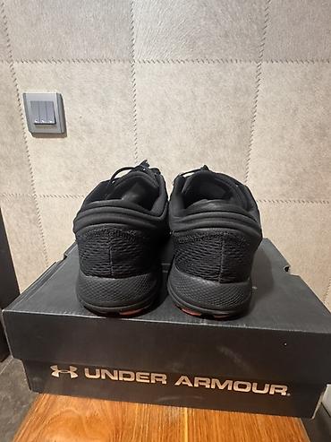 under armour: Original Under Armour Charged qaçış ayaqqabısı - Model: Under Armour — 6