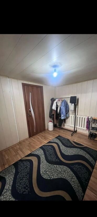 Долгосрочная аренда домов: 54 м², 2 комнаты, Парковка, Забор, огорожен